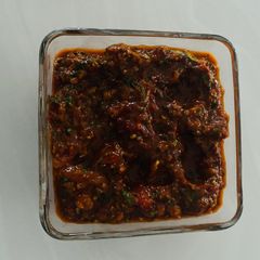 A picture of Tomato and Onion Chutney.