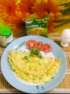 A picture of Egg stuffed noodles.