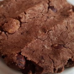 A picture of Hazelnut cocoa biscuits.