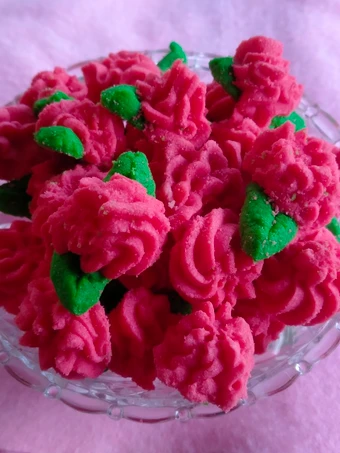 Langkah Gampang Membikin Resep Semprit Susu Red Velvet yang Menggugah Selera Anti Ribet, Uenak Banget