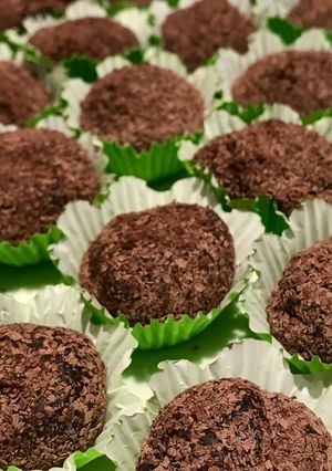Una foto de Brigadeiros de chocolate