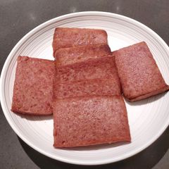 Chicken Luncheon Meat A picture of Chicken Luncheon Meat.