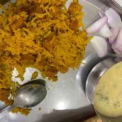 A picture of Namkeen chawal.