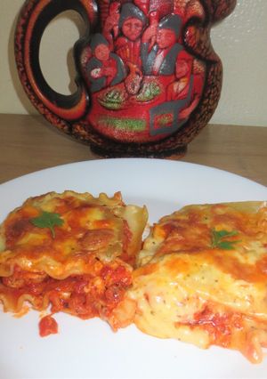 A picture of Chicken Lasagne.