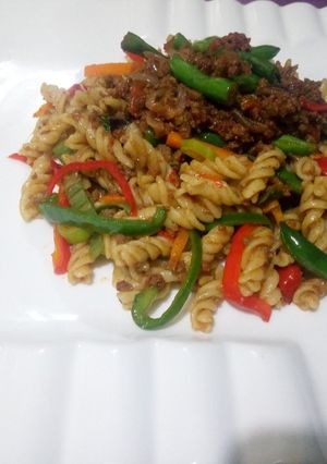 A picture of Macaroni Bolognaise.