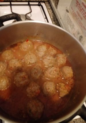 Una foto de Albóndigas en salsa! Fácil fácil!!!!