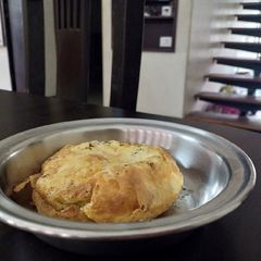 A picture of Puffed Eggs.