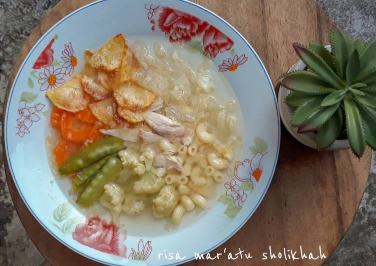 YUK DICOBA! Resep Sup Manten