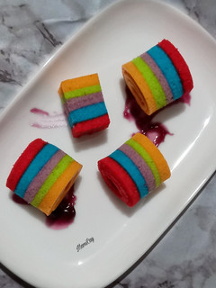 Foto resep Rainbow Roll Cake