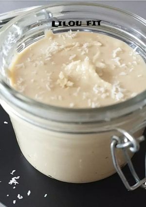 Une photo de Pâte à tartiner noix de coco
