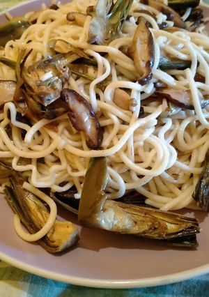 Una foto de Yakisoba otoñal