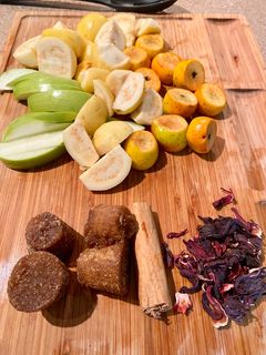 Una foto de Ponche navideño