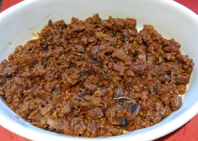 A Hearty Beef Casserole 🇮🇹🐂🍅🍄🍷🍜 Recipe