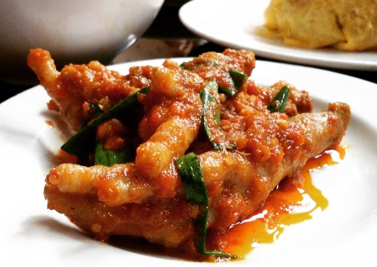 Ceker Pedes bumbu Merah