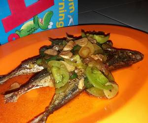 Resep mudah Oseng ikan lombok ijo Paling Enak