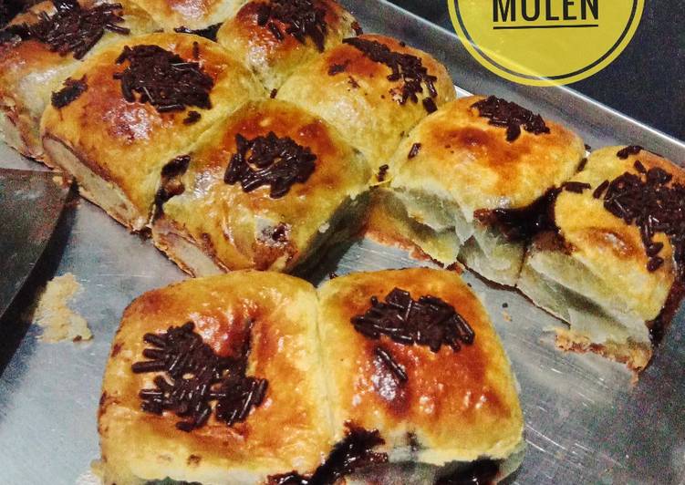 Resep Pisang Molen Kulit dasar Danish  Pastry  oleh Mommy 