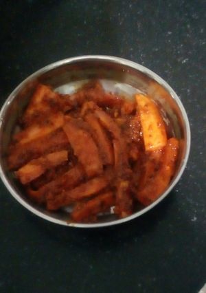 આચારી ગાજર (Achari Gajar Recipe In Gujarati) રેસીપી મુખ્ય ફોટો