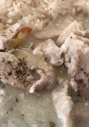 A picture of Cooked yogurt with Chicken - Shakriye.