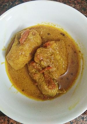A picture of Macchi jhol.