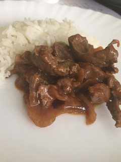 Una foto de Hígado encebollado