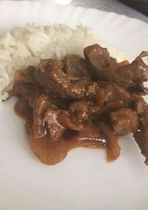 Una foto de Hígado encebollado