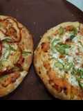 Onion amd capsicum pizza