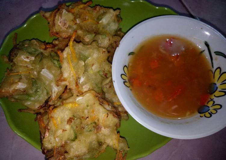 Bakwan dan sambal soulmate nya