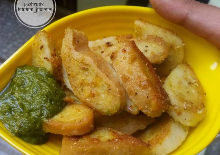 Dal ke fare/ pitha/ gojha(Stuffed lentil dumplings)