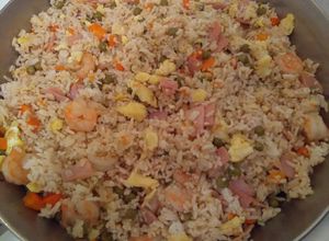 Una foto de Arroz tres delicias