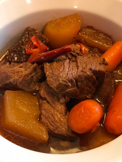 A picture of Chinese Spicy Beef Stew.