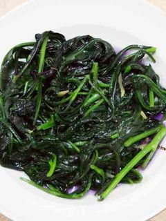 【厚生廚房】薑絲炒紅鳳菜 的食譜成品照片