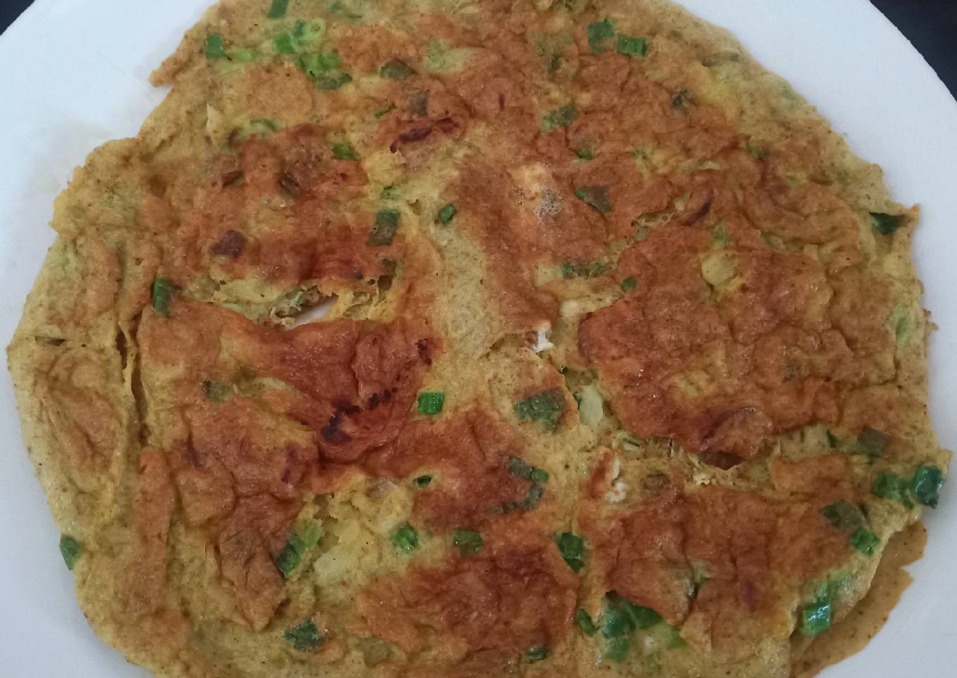Langkah Mudah untuk Menyiapkan Telur Dadar Bumbu Kari, Bisa Manjain
Lidah