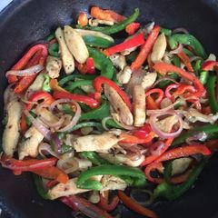 A picture of Chicken Stirfry.