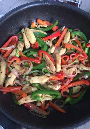 A picture of Chicken Stirfry.