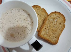 Una foto de Desayuno de quinua con maca y manzana