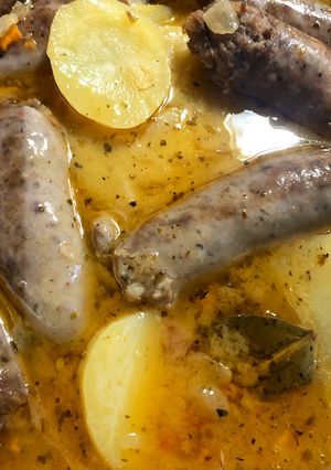 Una foto de Chorizo criollo al vino blanco