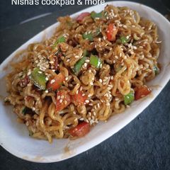 A picture of Korean style Maggi.