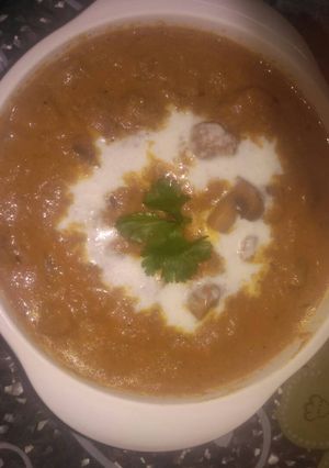 A picture of Mushroom do pyaza.
