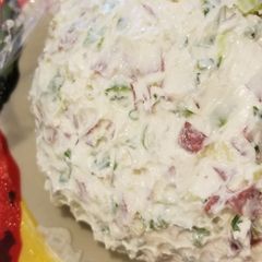 A picture of Holiday Cheeseball.