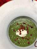 Crema di lattughino con quenelle di robiola e chorizo