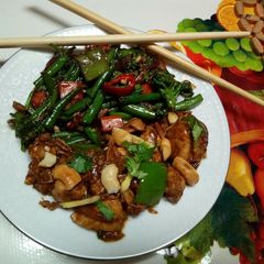 A picture of Stir Fry Chicken & Vegs#Easter special Dish.