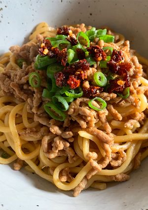 A picture of Ramen Noodles & Pork Mince.
