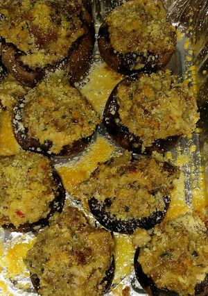 A picture of Sausage Stuffed Mushrooms.