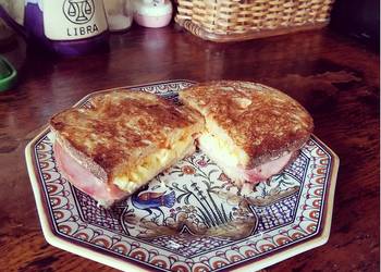 Easy Cooking Recipe Jeffs Favorite Breakfast Sandwich Delicious Simple