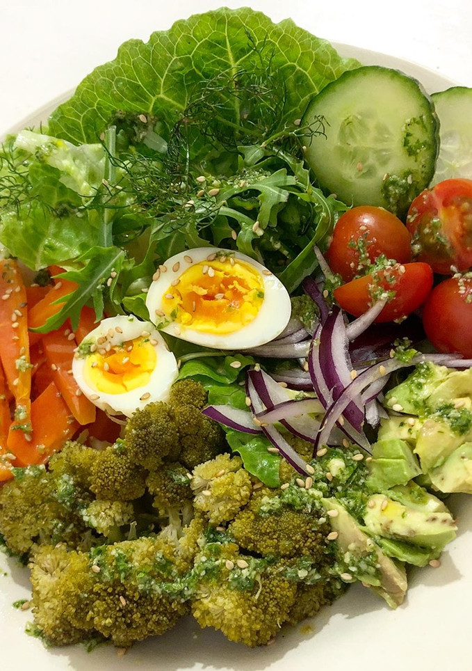 Una foto de 🌿🍃Ensalada templada con verduras🌿🍃