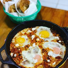 A picture of Beef shakshuka.