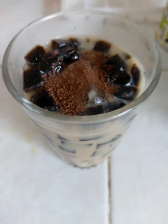 Cara Gampang Membikin Resep Es Capcin (Cappucino Cincau) yang Sempurna Anti Ribet, Bikin Ngiler