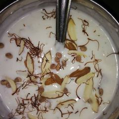 Dry fruit's Sweet Yogurts A picture of Dry fruit's Sweet Yogurts.