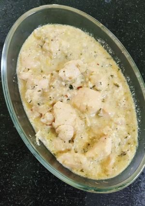 গার্লিক চিকেন (garlic chicken recipe in Bengali) রেসিপির প্রধান ছবি
