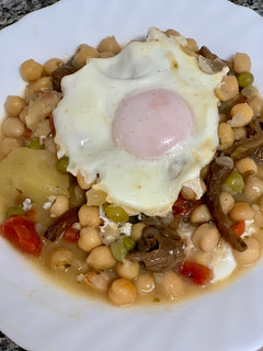 Una foto de Empedrado de garbanzos